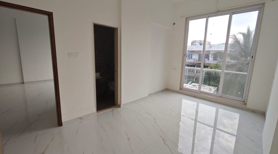 2 Bhk Flat For Sale in SANTACRUZ WEST, Mumbai